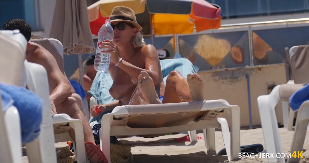 Fucking Amazing - BeachJerk