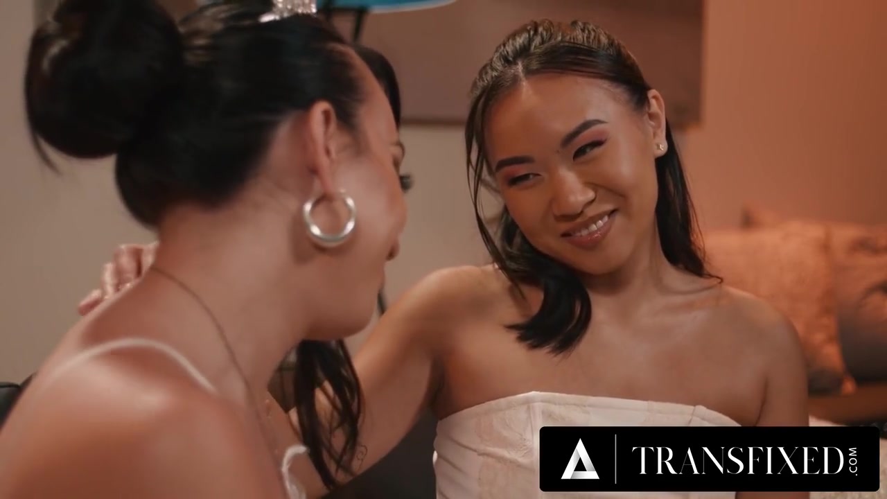 Sex Wife, Kimmy Kimm And Kasey Kei - Retiring Ballerina Has Passionate Sex With Wife After Last Dance