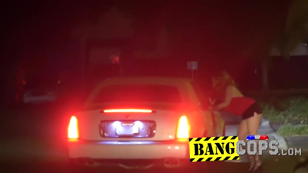 Criminal Gets The Rough Treatment He Deserves By Perver