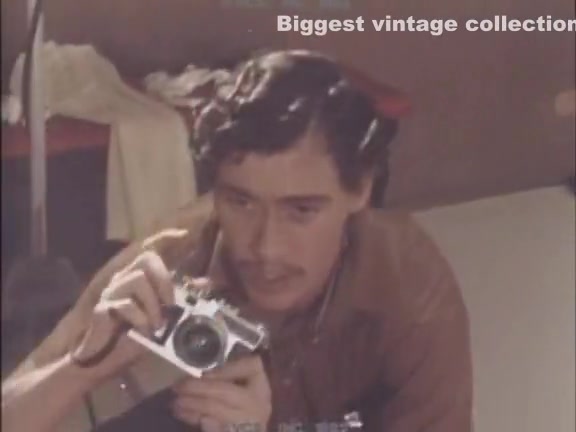 John Holmes, Cyndee Summers, Suzanne Fields in vintage sex clip