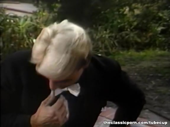 Sharing oral and deep pussy fuck