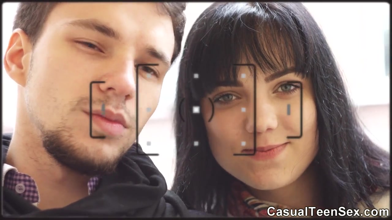 Tetti Dew Korti in Casual photo and sex session