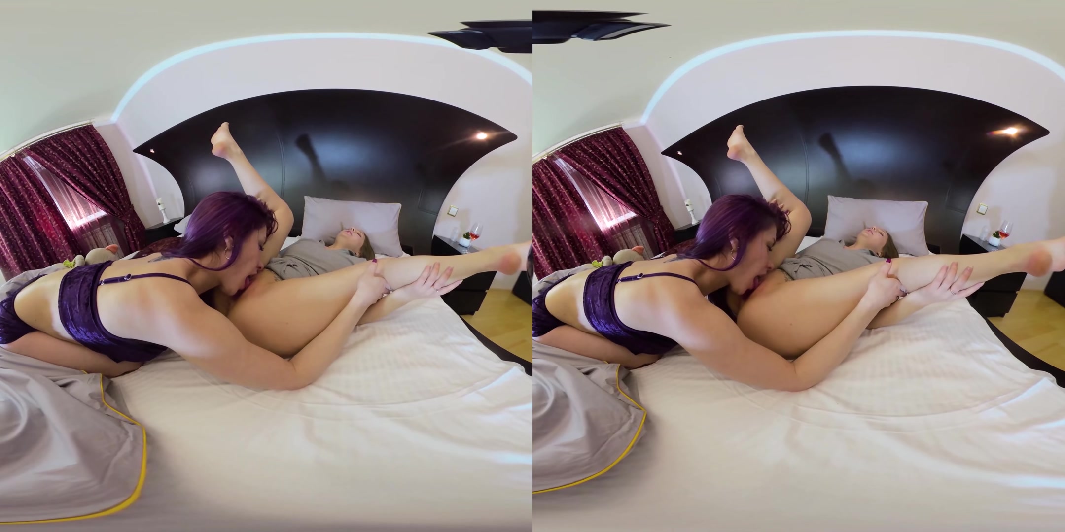 Lesbogames With Mia Sanders & Stasia Si 2 - VRmodels