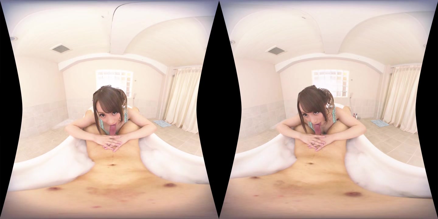 The Most Comfortable Service Must Be Blowjob In Bubble Bath