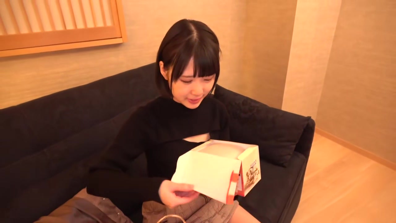 0002026_18歳のデカパイ日本の女性がガンハメされるエチ性交