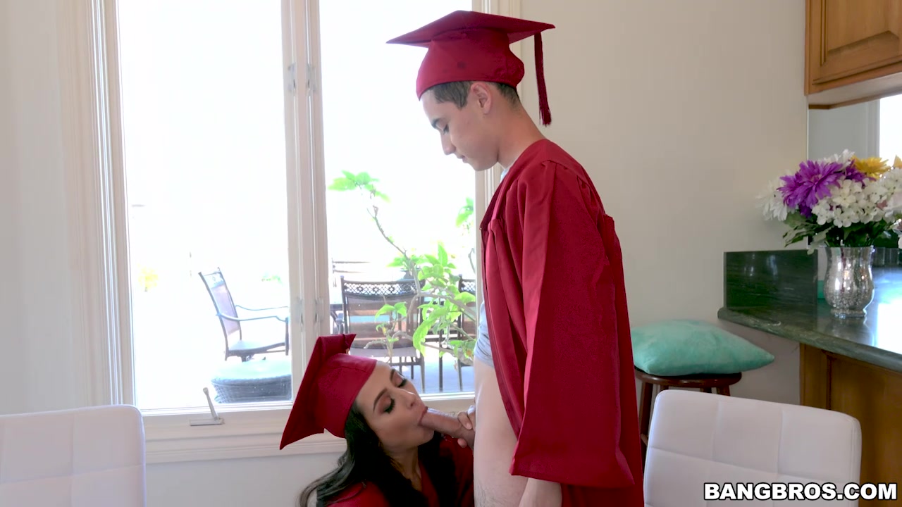 Slamming Step Sister's Pussy - AssParade