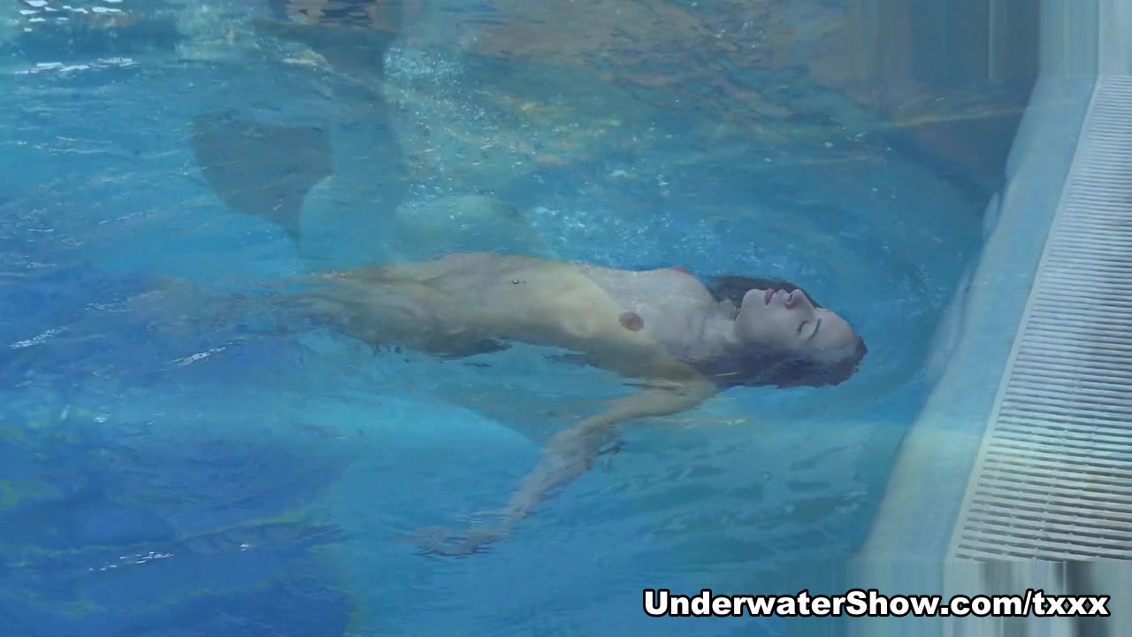Ferrari Mia Video - UnderwaterShow