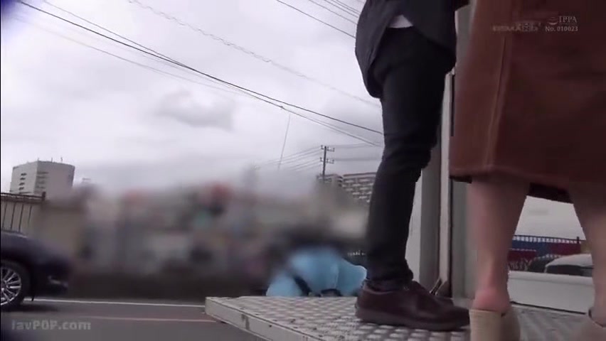 241012赤ん坊がいる美形な奥様の裏切りe1