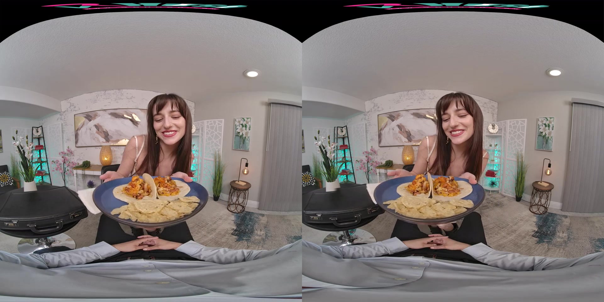 Lana Smalls & Austin Pierce - VR Porn Video