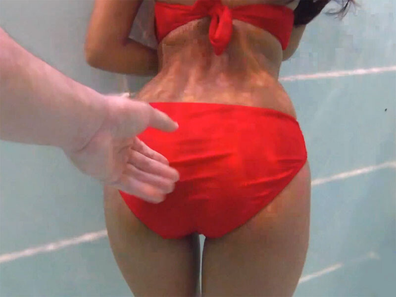 Amateur teen 18+ couple with big ass Thai girlfriend having fun in the jacuzzi