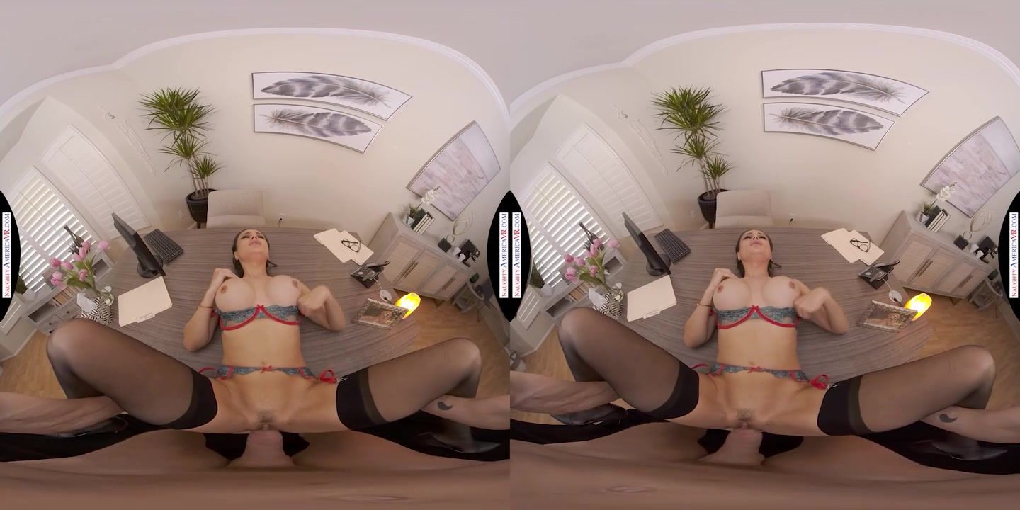Your Marriage Counselor Crystal Rush Wants To Fuck Your Brains Out