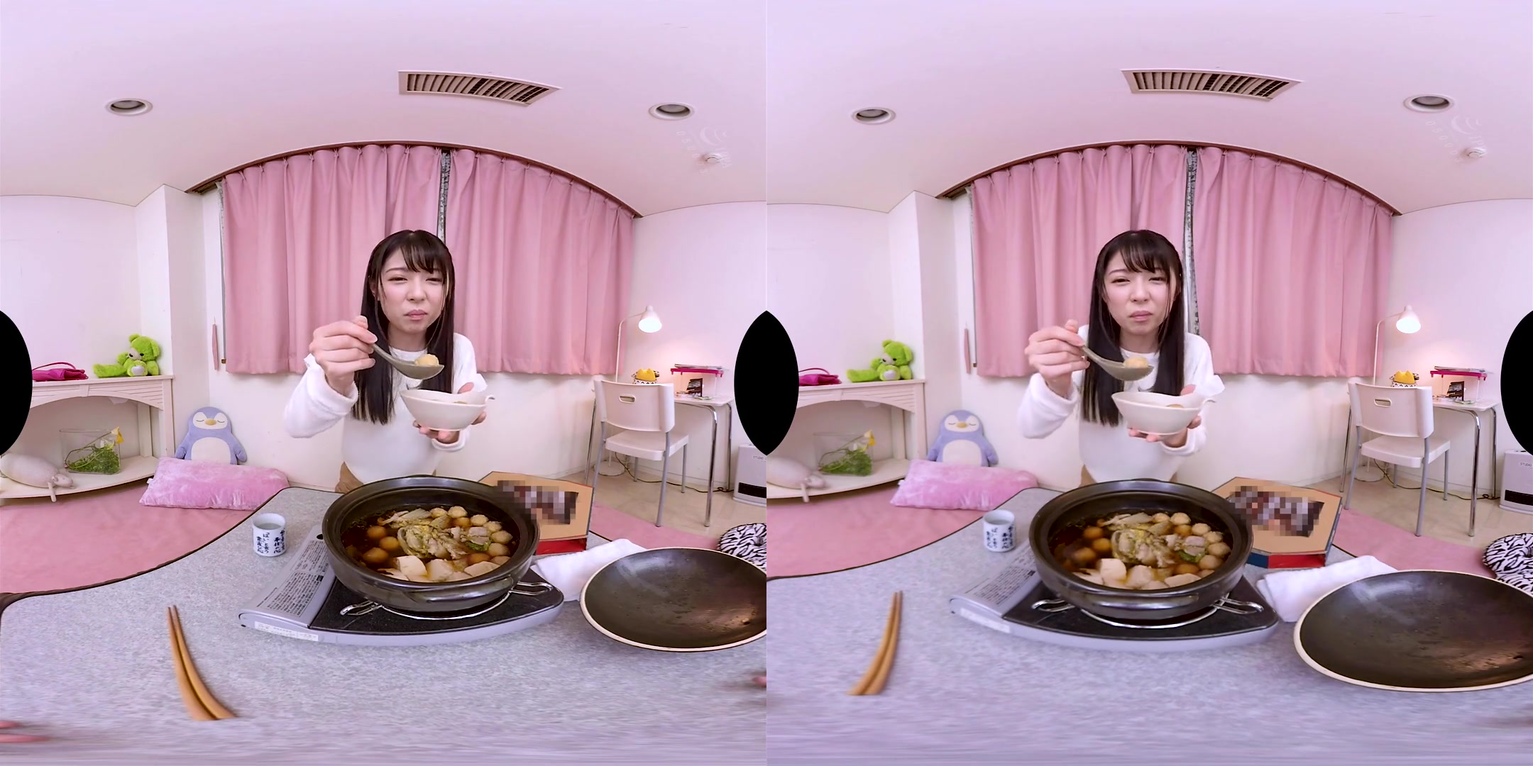 Rena Aoi in Rena Aoi Accidentally Dropping Towel for Lucky Pizza Deliveryman 1 - KMPVR
