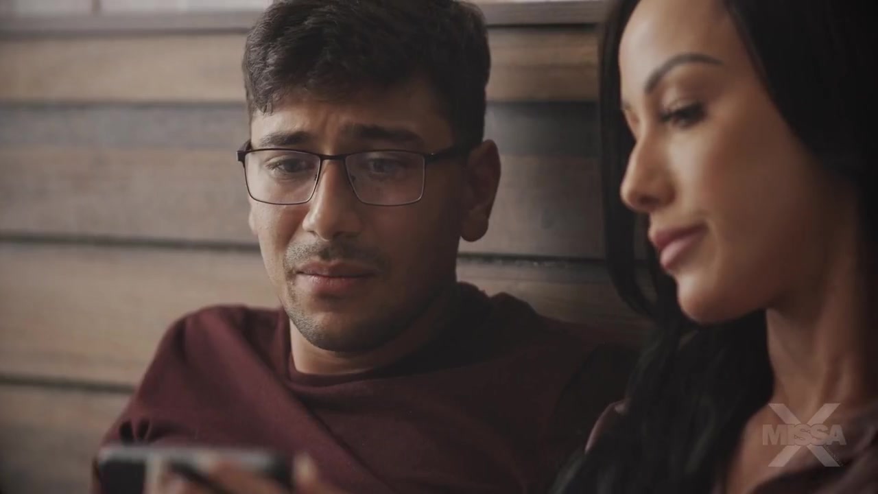 Missa X, Max Fills And Jennifer White In Watching Porn With