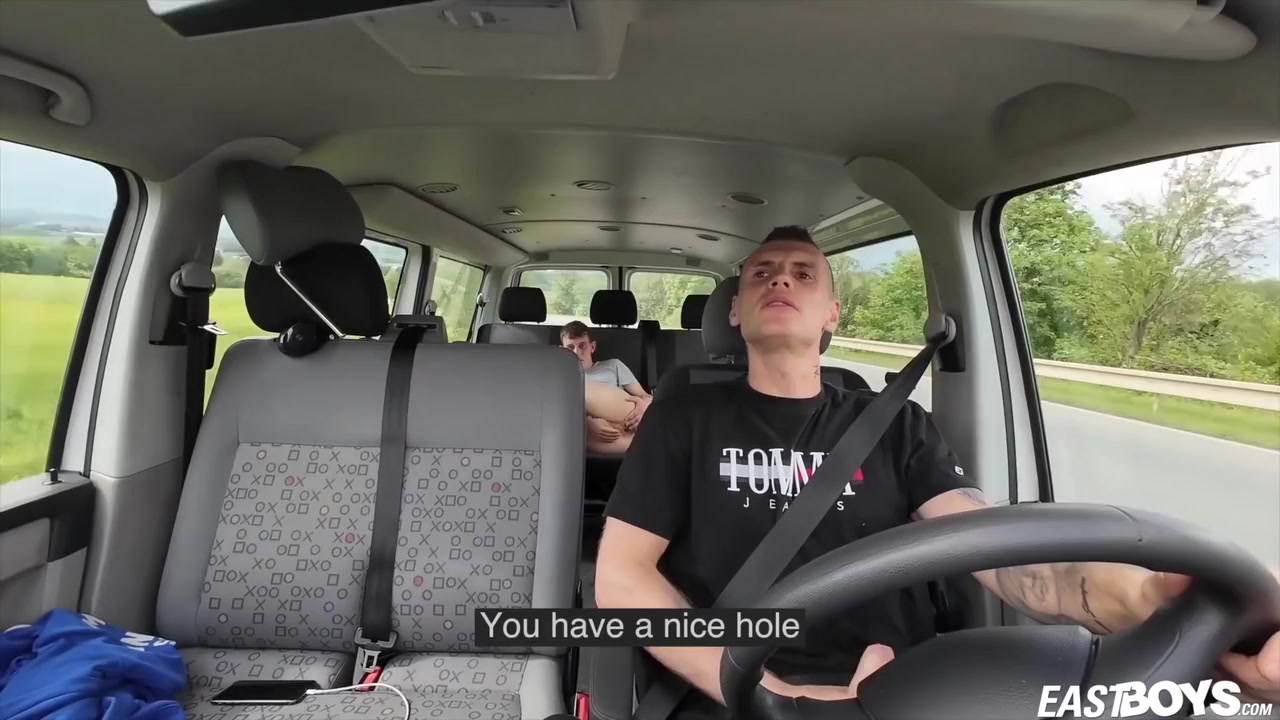 Ollie Barn In Taxi - 01 - Dominik Balta