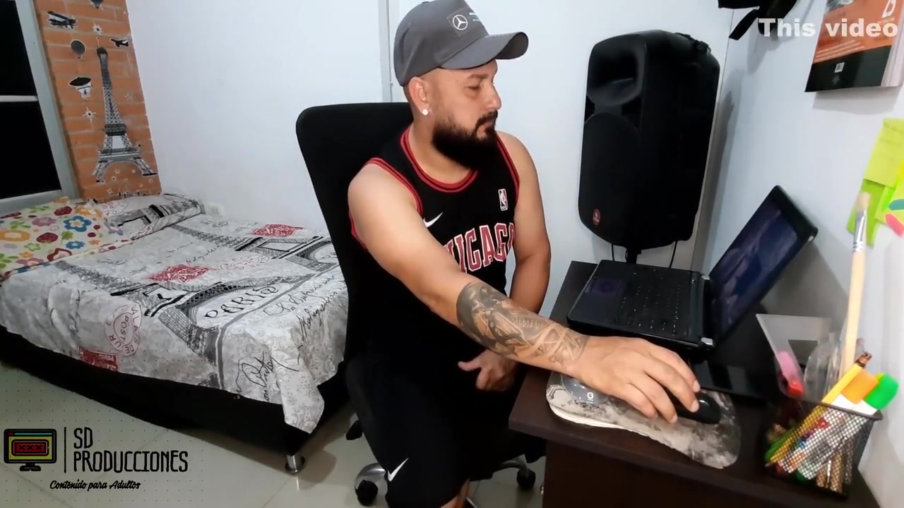 Is Very Horny And Begs Me To Fuck Her