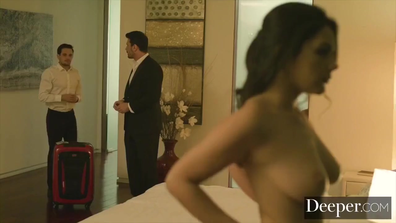 Her Husband Love To Play The Game With Valentina Nappi