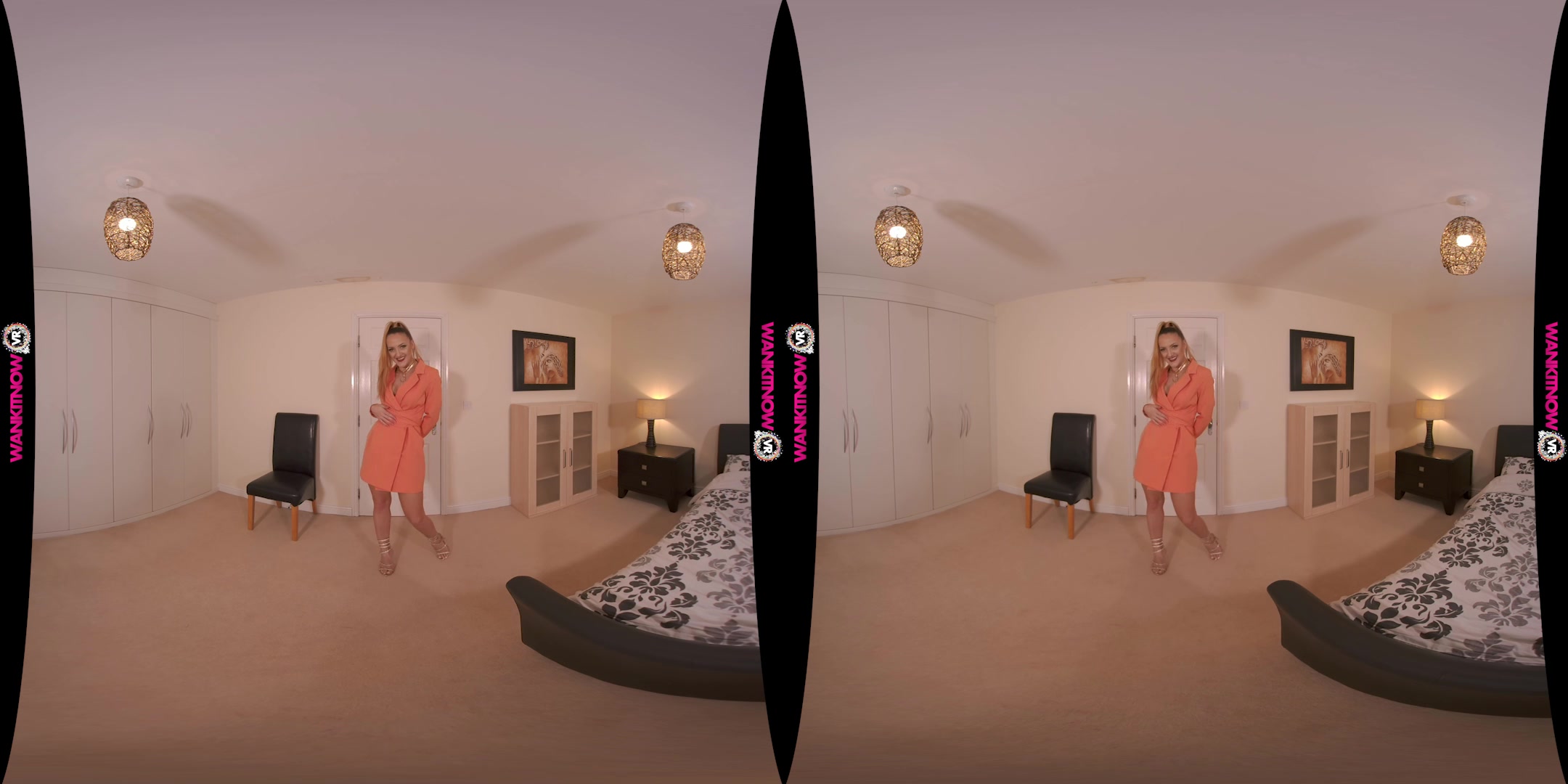 Your Personal Stripper featuring Cleo Summers - WankitNowVR