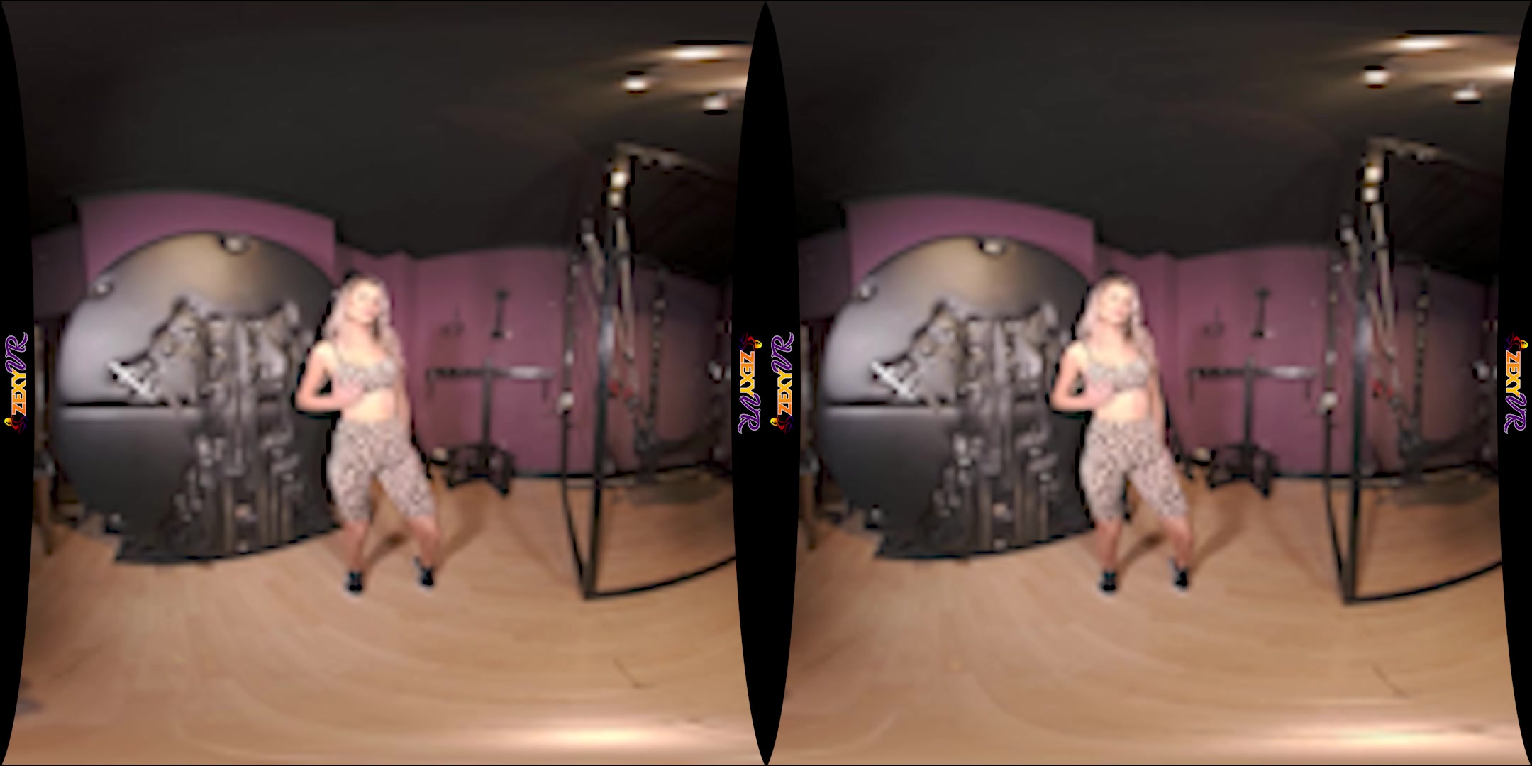 Dungeon Deviant featuring Bianca - ZexyVR