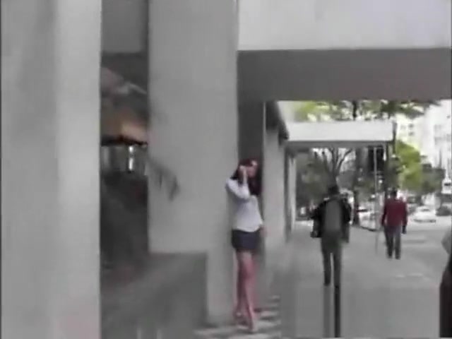 shelady Shows hoe lad Whos Boss