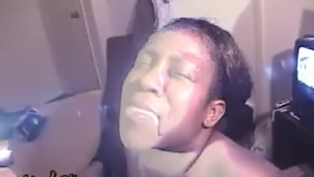 Ebony lass having sex and receiving facial in a hotel room