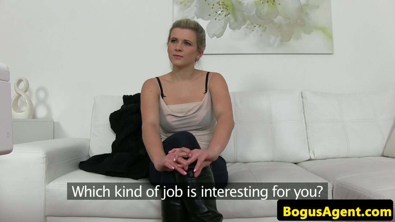 reallife euro cutie pussydrilled by agent