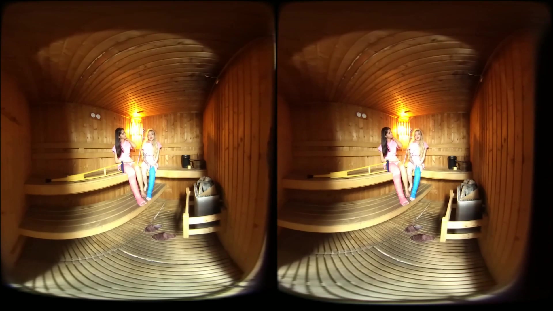 2 Girls With Long Cast Leg In Sauna - VRPussyVision