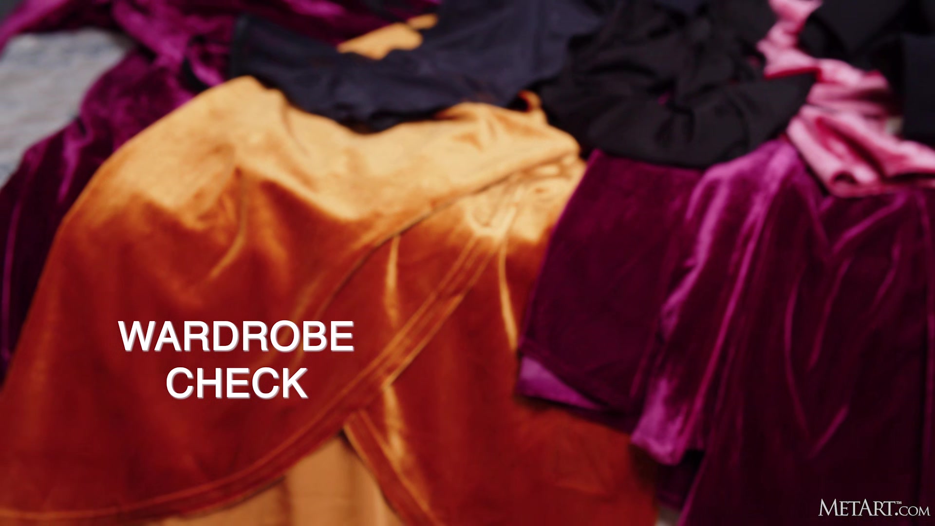 Wardrobe Check - Avery