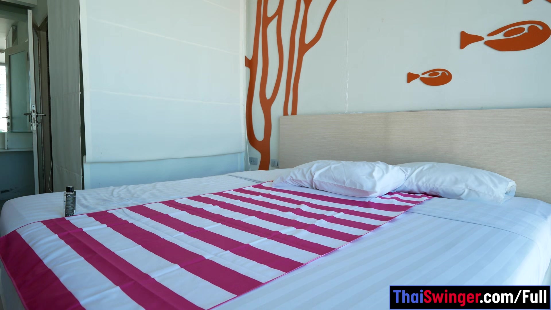Tiny Thai teen gives customer a massage with handjob and blowjob
