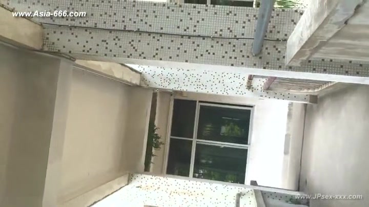 chinese girls go to toilet.108