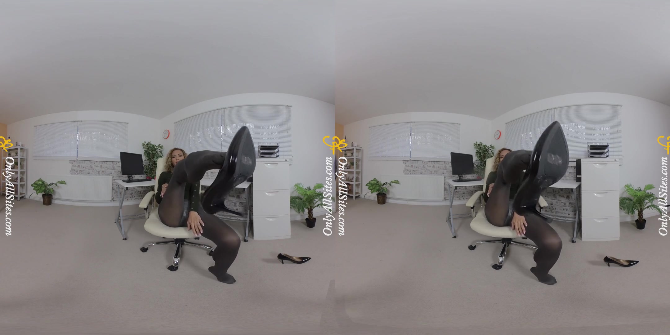 Natalia Forrest - Secretary; Sexy Secretary Shows off Her Ass in Pantyhose