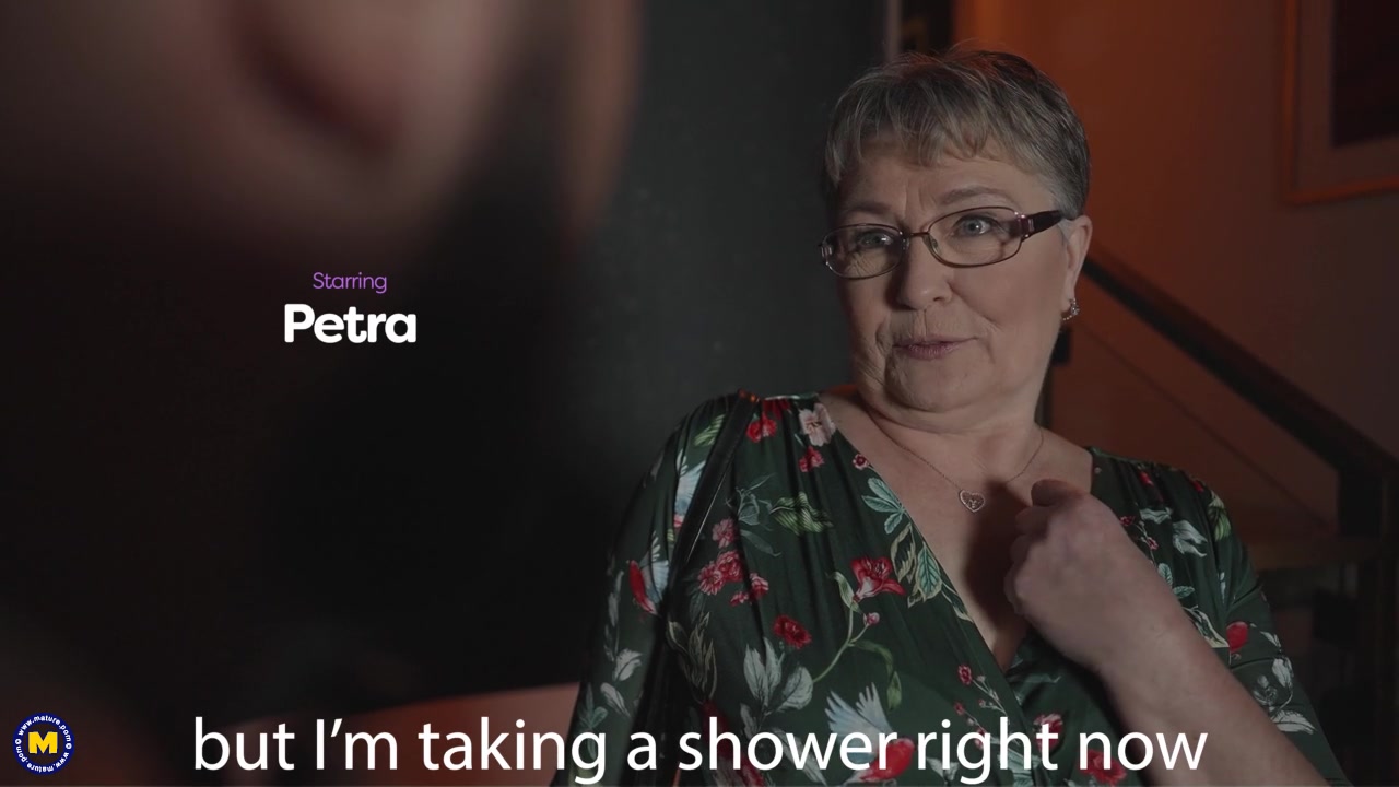 Granny Neighbour Voyeur - Grandma Petra Is Getting A Surprise Visit