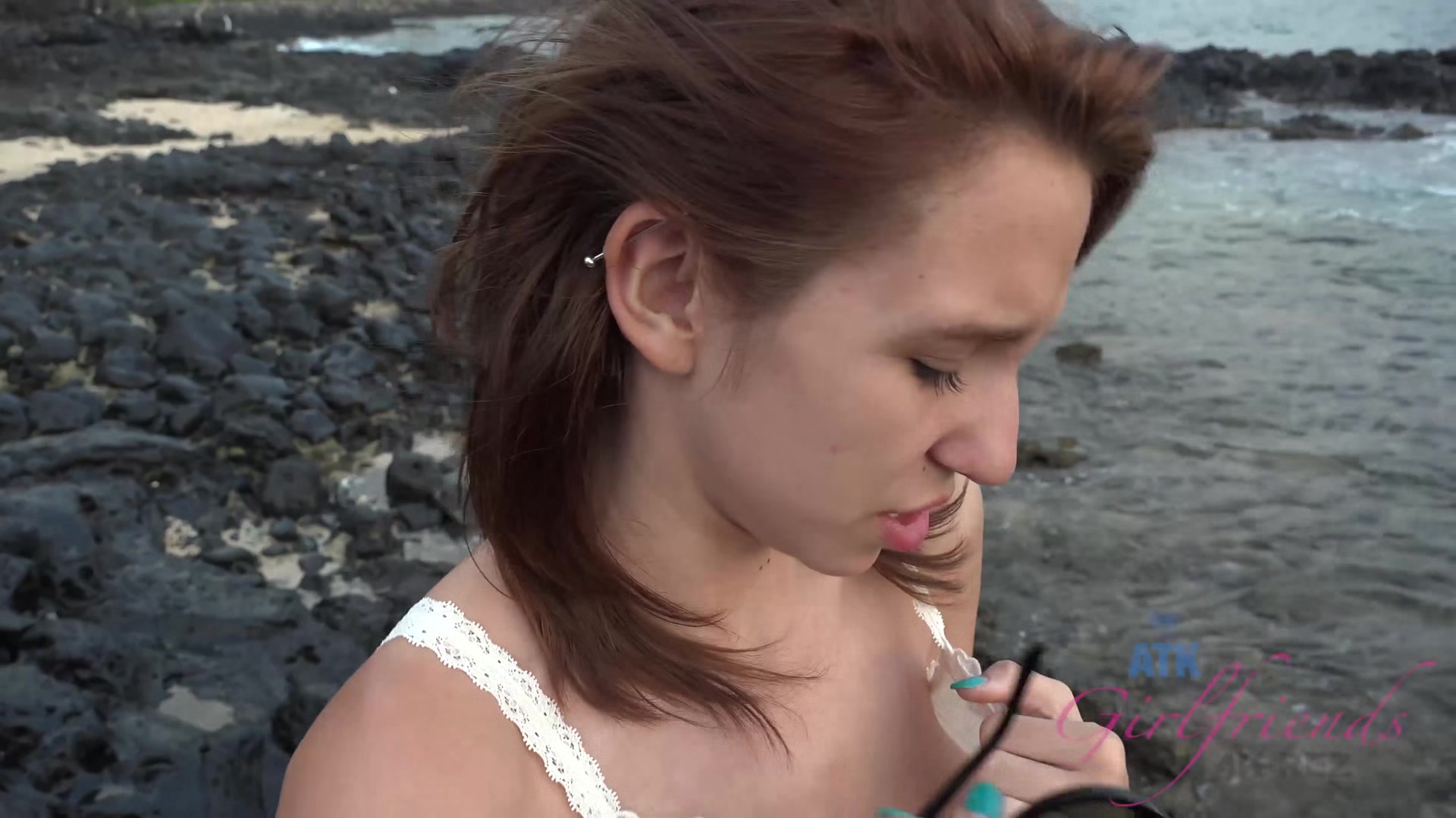 Virtual Vacation In Hawaii With Cece Capella 1/8