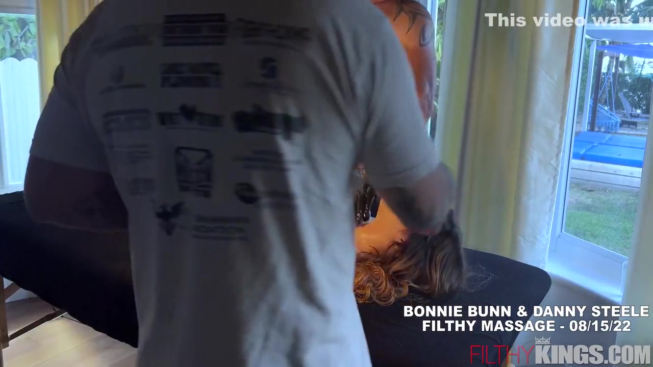 Bts Busty Massaged & Fucked - Bonnie Bunn And Danny Steele