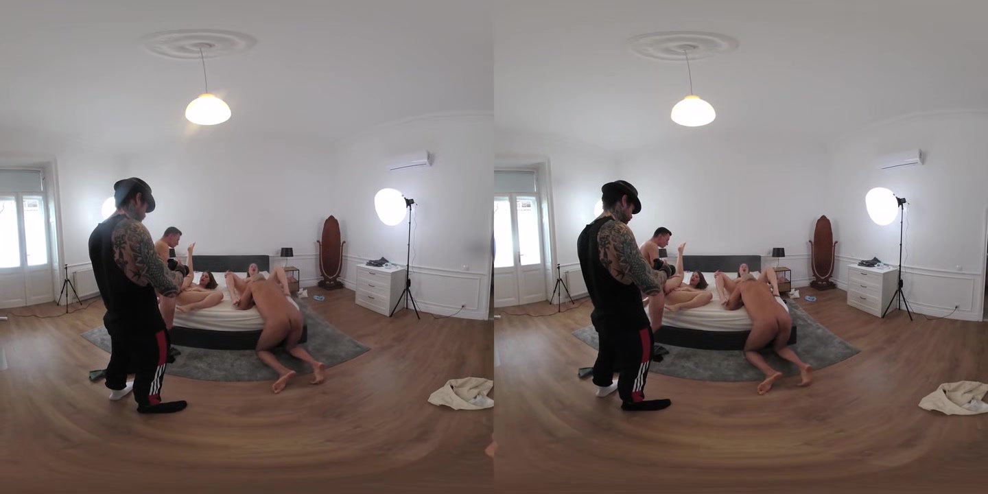 Kinky Party Girls Gush Squirt in Hardcore Orgy - PornoDanVR