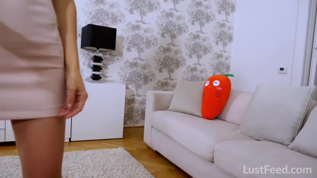 Lilu Moon - Is A Perfect Milf With A Super Hot Body. She Gives Me A Perfect Blowjob In This Homemade Pov Sex-tape
