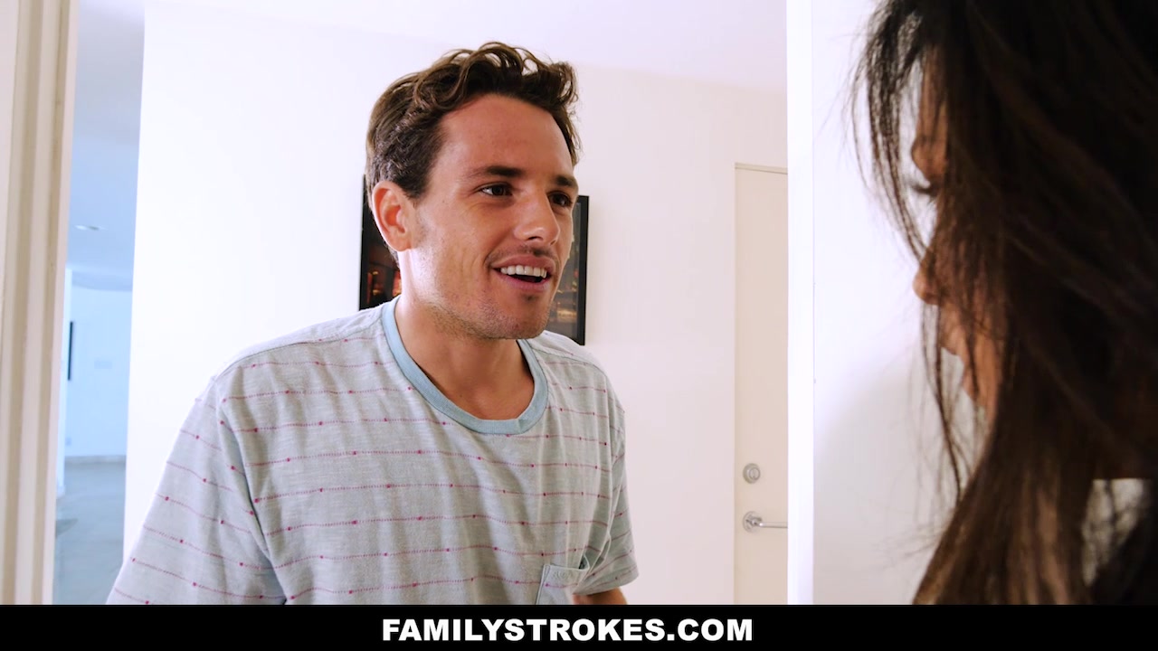 Autumn Falls in Slam That Snitch Slit - FamilyStrokes