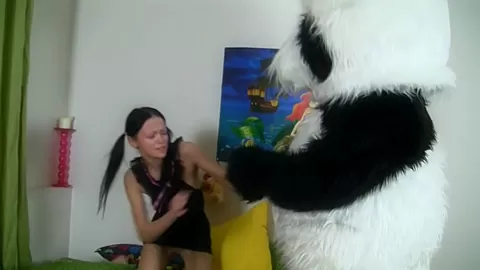 Handsome girl got nude and had sex with her toy