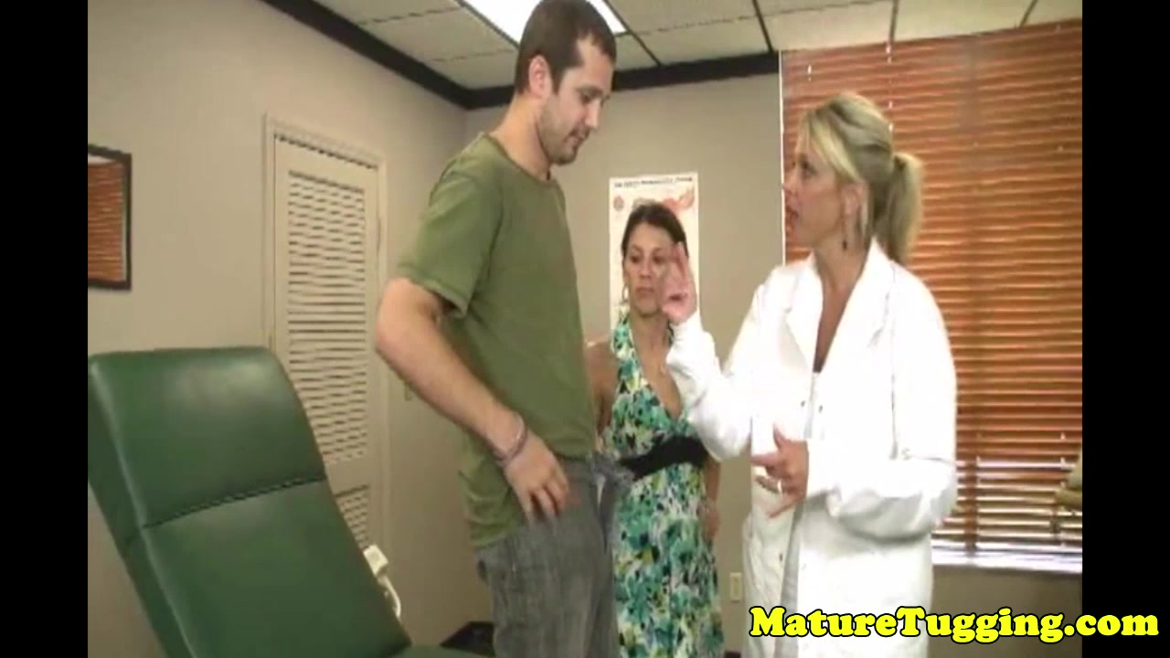 Milf doctor and bigtitted cougar jerk in trio