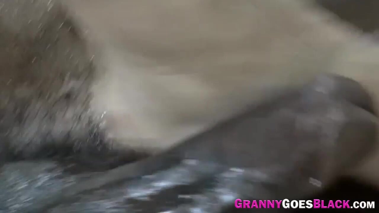 Gilf slut gives footjob and tit fucks