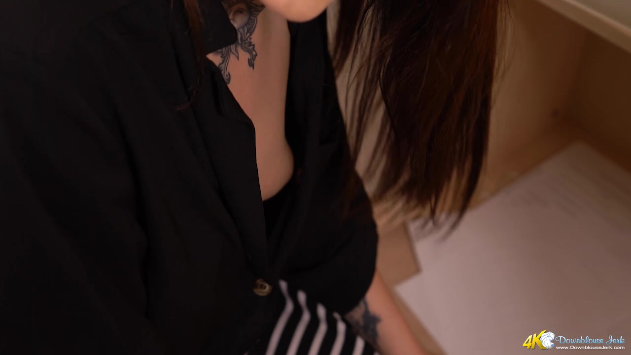 Love My Perky Tits - DownblouseJerk