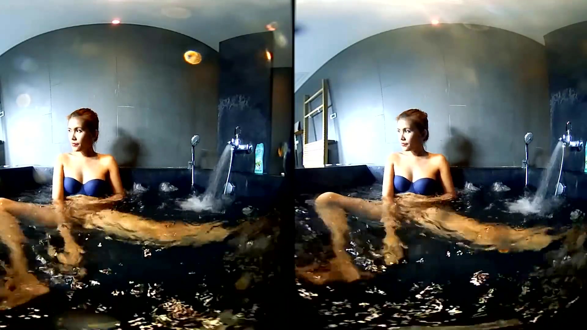 Wet Finger Games In The Whirlpool 3 - VRpussyVision