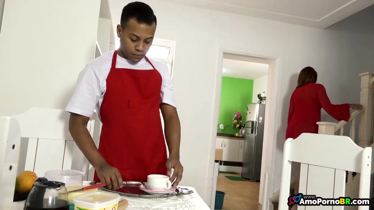 Employee Discovers Why His Boss Took So Long To Leave The H