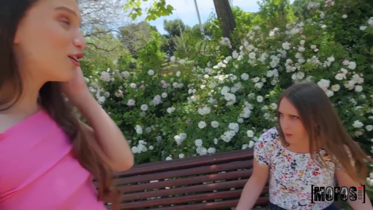 Cheats On Girlfriend With - Jordi El Nino Polla And Izzy Lush