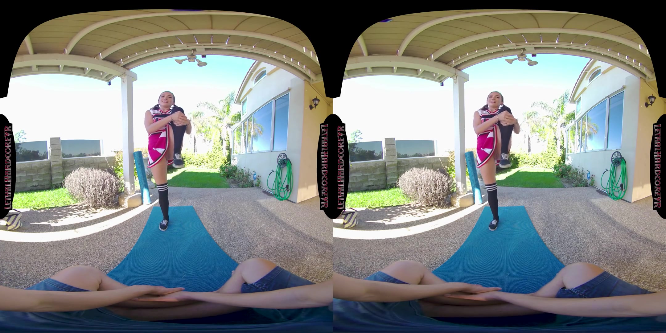 Cheerleader Gets Stretched - Extra Long Cheerlead Porn VR Video