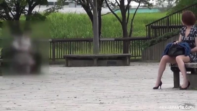 Seira Scratches Her Itch In Public - VoyeurJapanTV