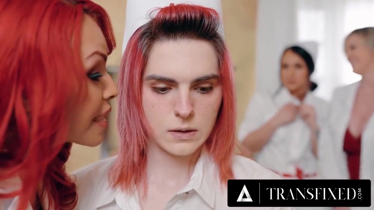 Mesmerized - Corporal Examination Fucky-fucky! With Doc Transsexual Foxxy - Jean Hollywood, Dee Williams And Ella Hollywood