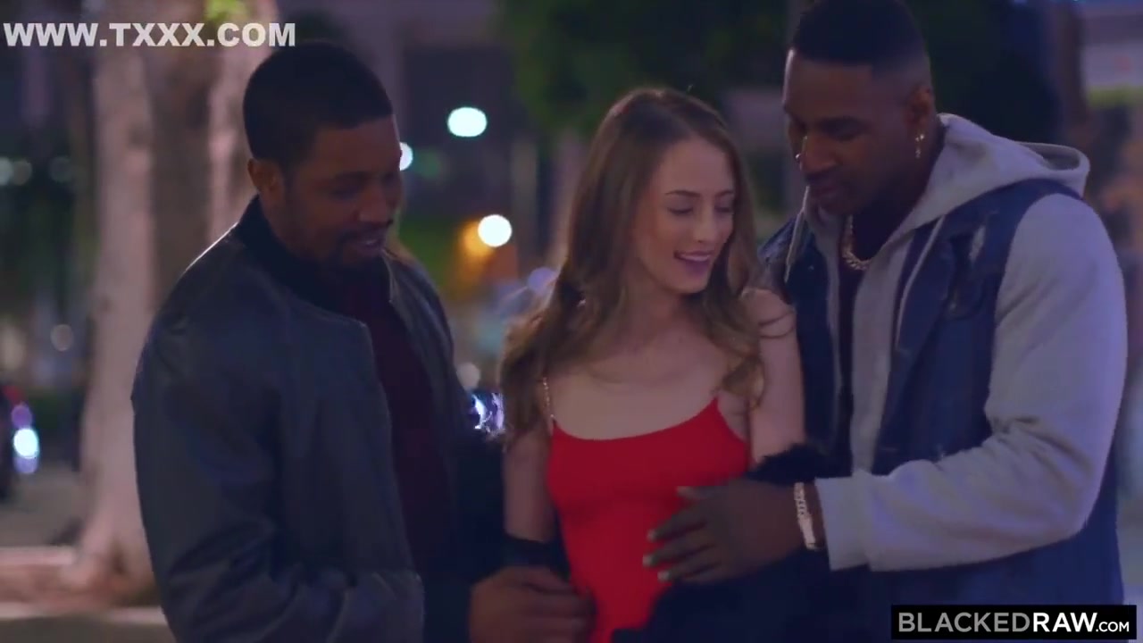 Thirsty Brunette Gets Dpd By Two Thick Bbcs - Isiah Maxwell, Jax Slayher And Kyler Quinn