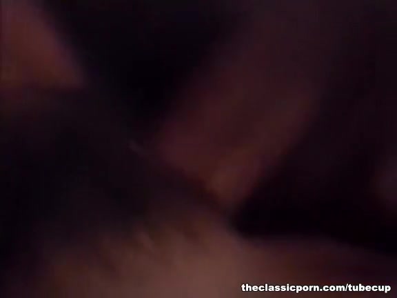 Nasty oral job in the shower