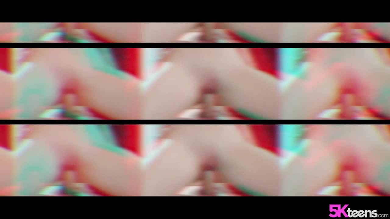 Pink and Petite - 5KPorn