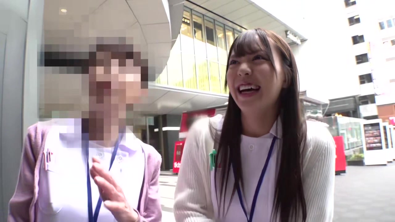 0004942_エビ反り絶頂 おもらし 接吻などが含まれている